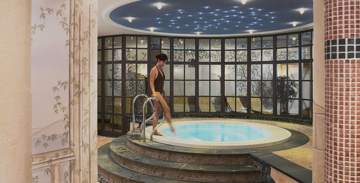 Wellness mit Whirlpool